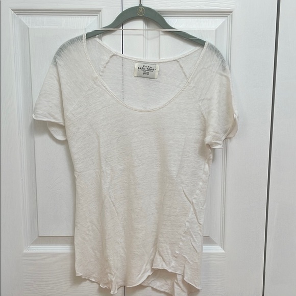 Zara Basic T-Shirt | Size M - Picture 2 of 4